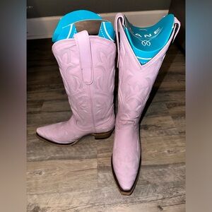 Lane Women's Saratoga